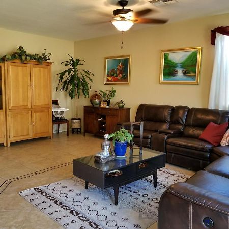 Phoenix Home Near Freeways And Airport Exterior foto